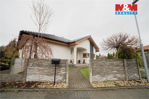 Prodej rodinného domu, 144 m² 24