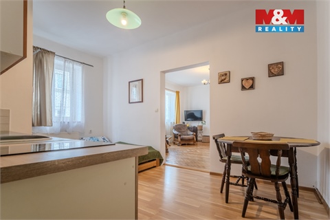 Prodej bytu 1+1, 52 m² - 2