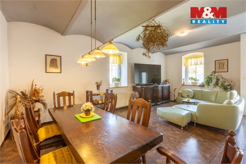 Prodej rodinného domu, 500 m² - 2