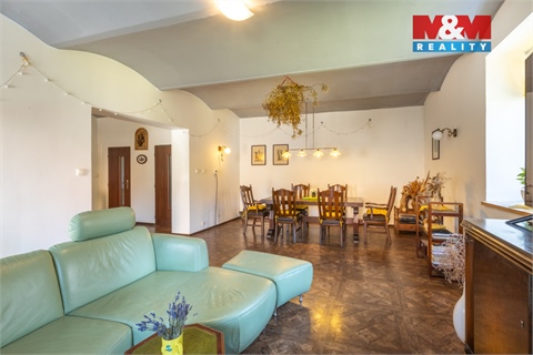 Prodej rodinného domu, 500 m² 16