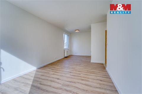 Prodej bytu 2kk, 40 m² - 0