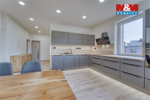 Pronájem bytu 3kk, 80 m² 6