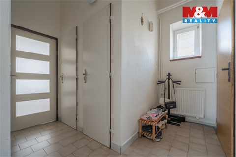 Prodej bytu 2+1, 45 m² 8