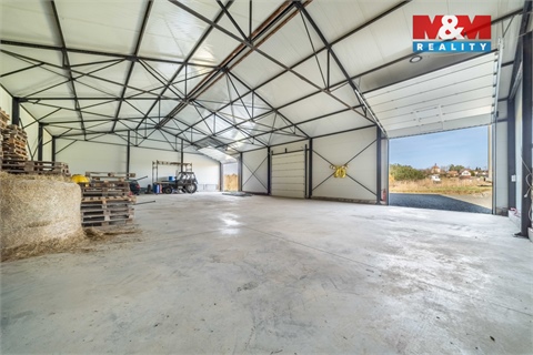Pronájem skladu / haly, 400 m² - 2