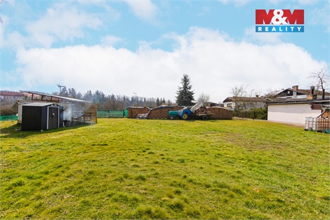 Prodej stavebního pozemku, 1 021 m² 2