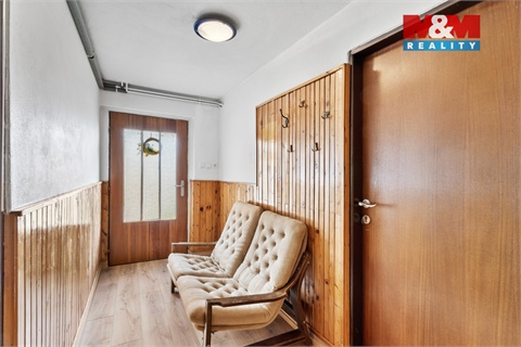 Prodej rodinného domu, 212 m² - 24