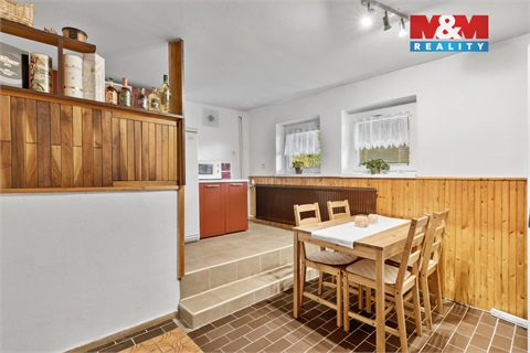 Prodej rodinného domu, 212 m² - 22