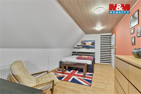 Prodej rodinného domu, 212 m² 24