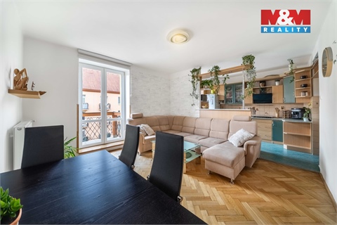 Prodej bytu 3+1, 76 m² - 2