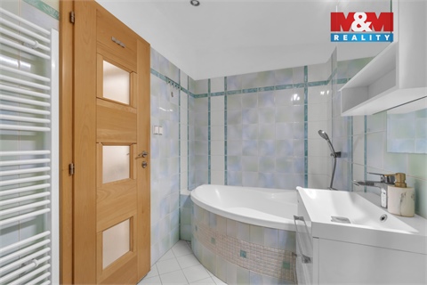 Prodej rodinného domu, 100 m² 8