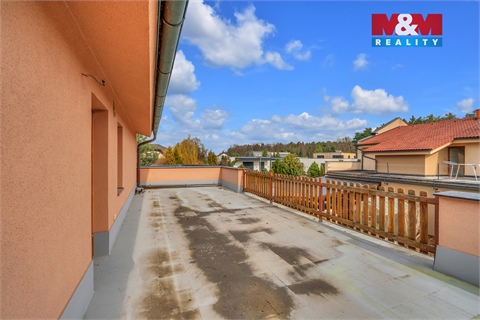 Prodej rodinného domu, 100 m² 10