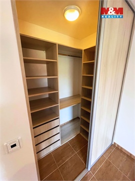 Prodej rodinného domu, 127 m² - 6