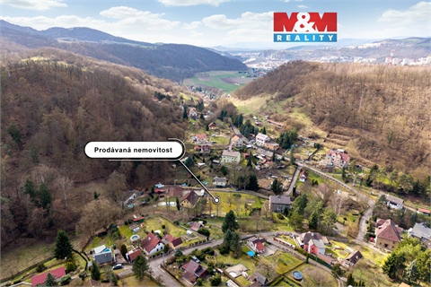 Prodej stavebního pozemku, 952 m² 0