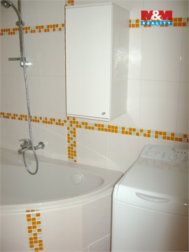 Prodej bytu 1+1, 42 m² 12