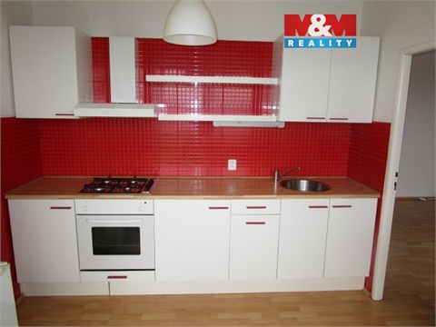 Prodej bytu 1+1, 42 m² 0