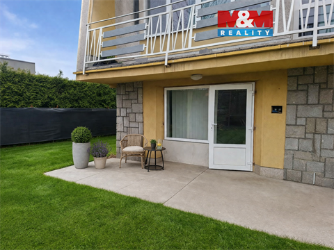 Pronájem bytu 1+1, 36 m² 0