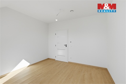 Prodej bytu 2kk, 77 m² 4