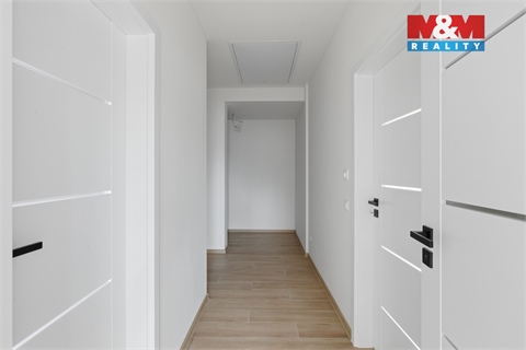 Prodej bytu 2kk, 77 m² 16