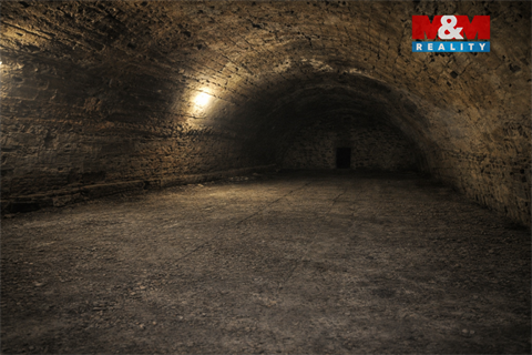 Pronájem skladu / haly, 200 m² - 2