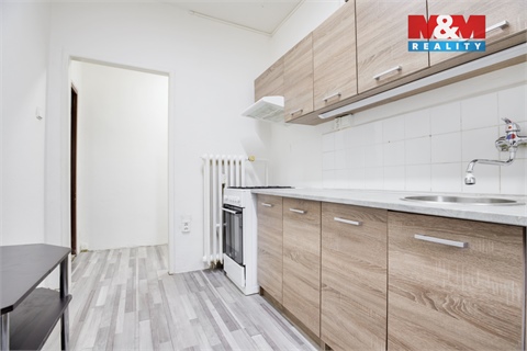 Prodej bytu 1+1, 36 m² 12