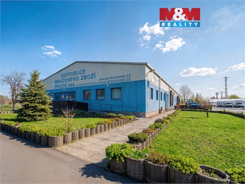 Pronájem skladu / haly, 820 m² 0