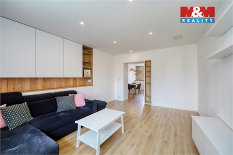 Pronájem bytu 3kk, 66 m² 16