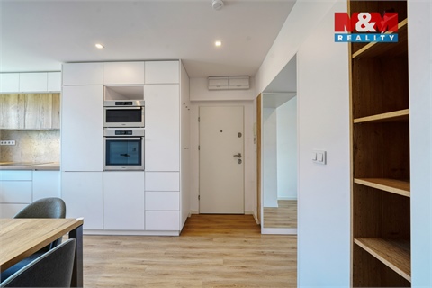 Pronájem bytu 3kk, 66 m² 20