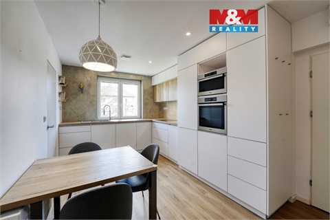 Pronájem bytu 3kk, 66 m² 0