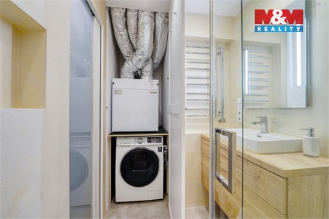 Pronájem bytu 3kk, 66 m² 12