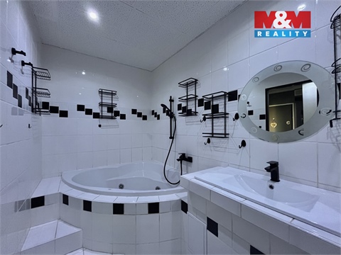 Pronájem bytu 2+1, 52 m² 2