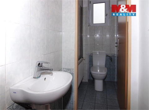 Pronájem kanceláře, 43 m² - 2