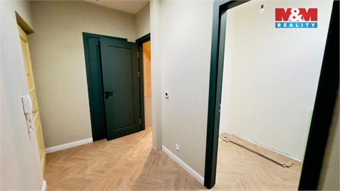 Pronájem bytu 2kk, 56 m² - 0