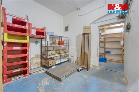 Pronájem obchodních prostor, 304 m² - 18