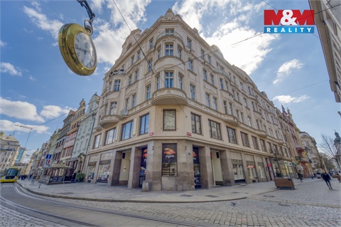 Pronájem obchodních prostor, 304 m² 2