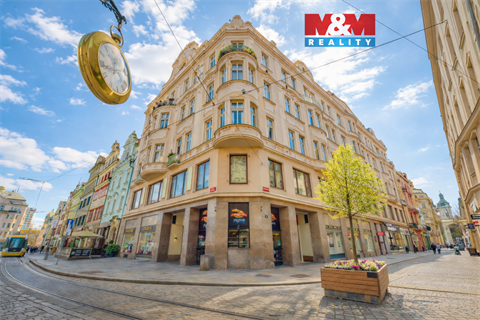 Pronájem obchodních prostor, 304 m² - 0