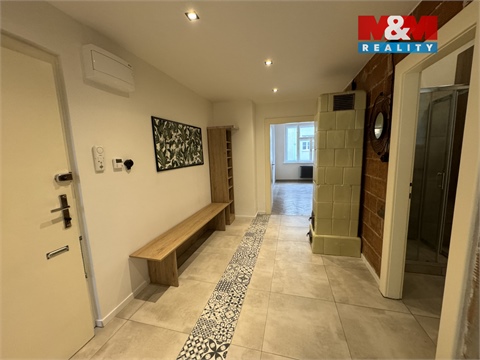 Pronájem bytu 3kk, 69 m² - 2