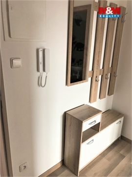 Pronájem bytu 2kk, 48 m² - 2