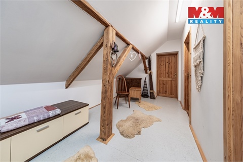 Prodej rodinného domu, 300 m² 24