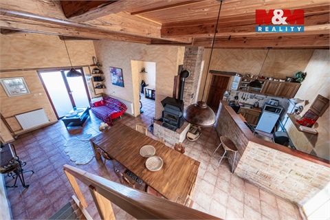 Prodej rodinného domu, 300 m² 10