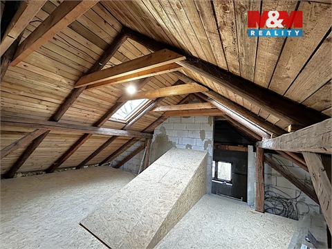 Prodej rodinného domu, 173 m² - 8