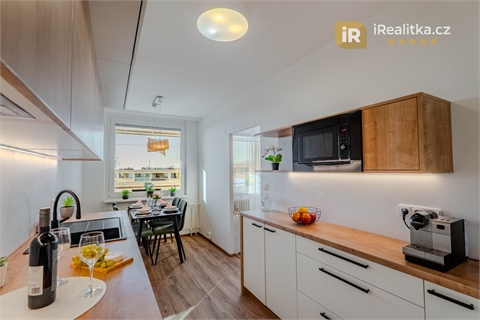 Prodej bytu 3+1, 69 m² 0