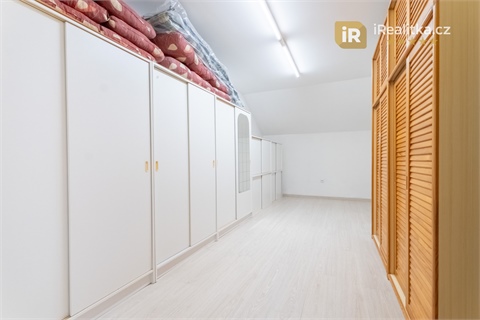Prodej rodinného domu, 154 m² 28