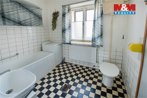 Prodej rodinného domu, 140 m² - 16