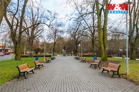 Prodej bytu 2+1, 56 m² 28