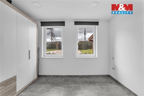 Prodej rodinného domu, 225 m² - 14