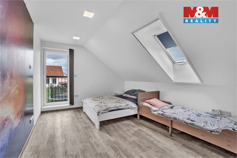 Prodej rodinného domu, 225 m² 18