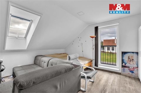 Prodej rodinného domu, 225 m² - 16