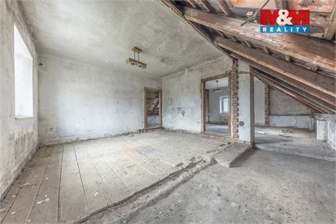 Prodej rodinného domu, 170 m² - 6