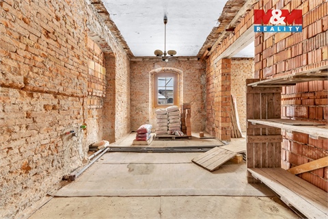 Prodej rodinného domu, 311 m² - 6