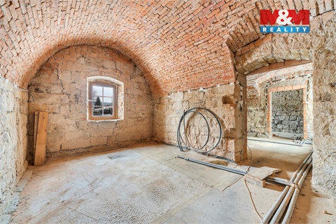 Prodej rodinného domu, 311 m² - 2